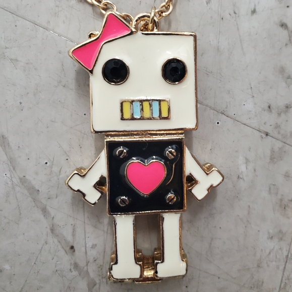 New Secret Stash Female Robot Necklace. - Picture 8 of 15